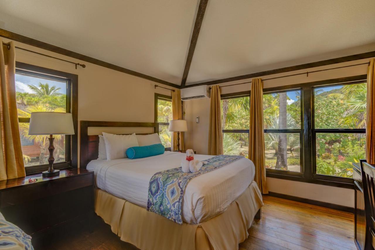 Anthony'S Key Resort Sandy Bay エクステリア 写真