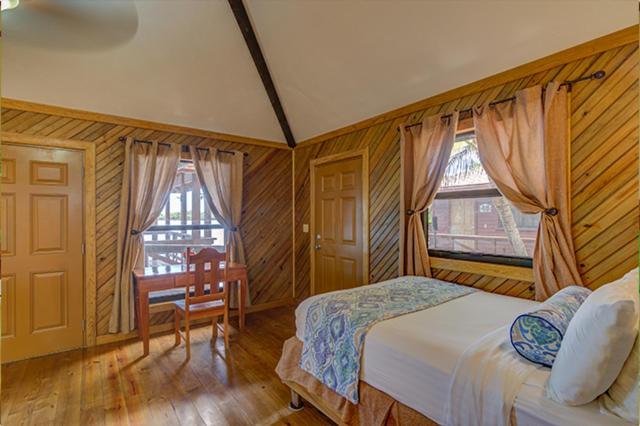 Anthony'S Key Resort Sandy Bay エクステリア 写真