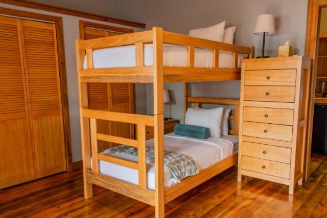 Anthony'S Key Resort Sandy Bay エクステリア 写真