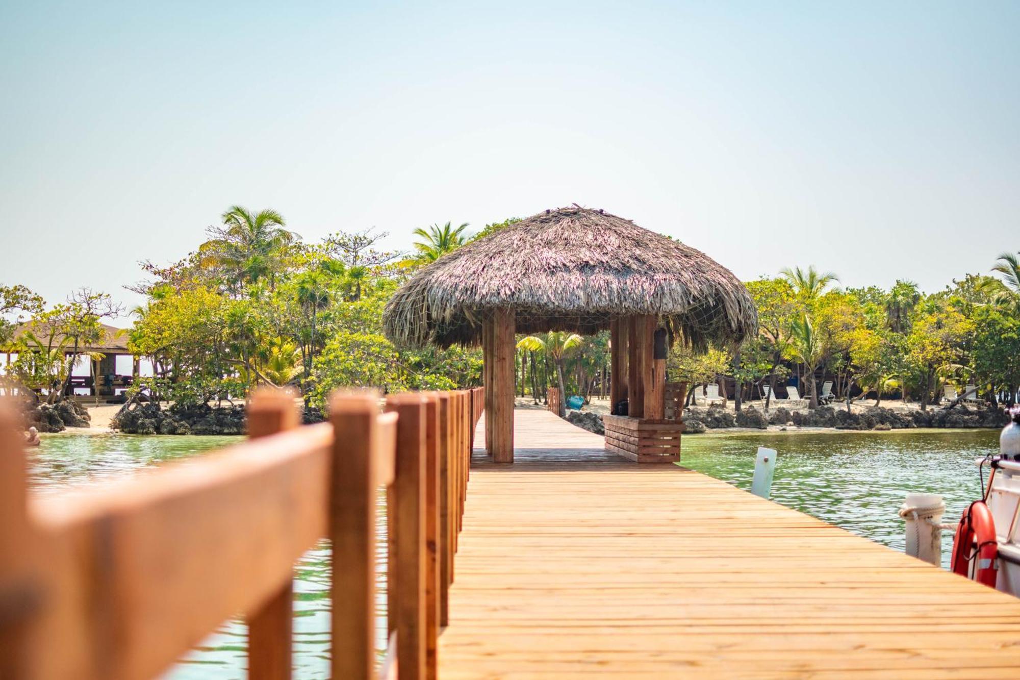 Anthony'S Key Resort Sandy Bay エクステリア 写真